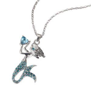 Mermaid Blue Rhinestone Necklace NWOT